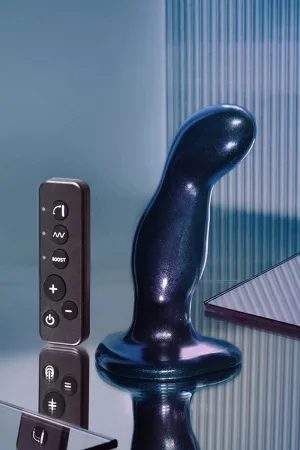 Dildo fingering et vibrant bleu - Strap On Me
